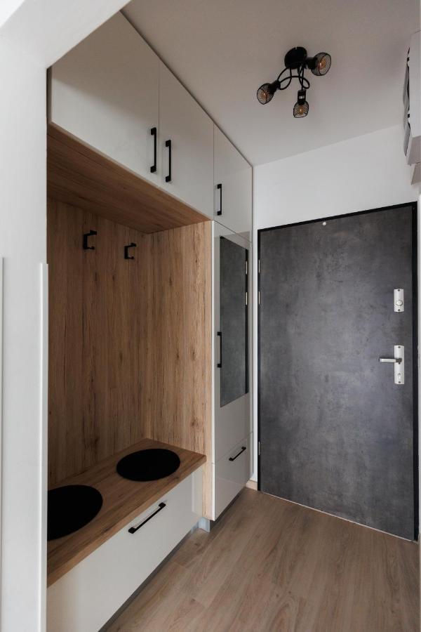 Villa Bauhaus Wellness Apartman Fsz. 1 Сиофок Екстериор снимка